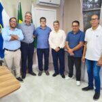 Associação dos Ministros Evangélicos de Ponta Grossa visitam a Câmara Municipal