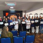 Profissionais da Enfermagem recebem homenagem da Câmara Municipal