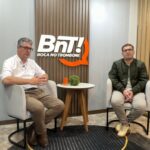 JK defende regionalização da saúde e critica Sanepar e Copel