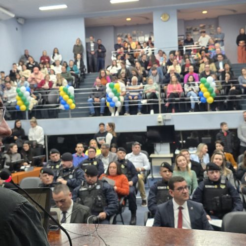 Câmara de Ponta Grossa reconhece lideranças e trajetórias inspiradoras com Moções de Aplauso