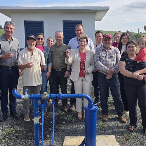Inauguração de poço artesiano garante água potável para famílias de Itaiacoca