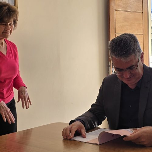 Julio Kuller conhece trabalho da APAM