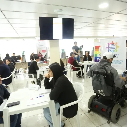 Câmara Municipal de Ponta Grossa recebe o Dia D da Inclusão da Pessoa com Deficiência e Reabilitados do INSS no Mercado de Trabalho