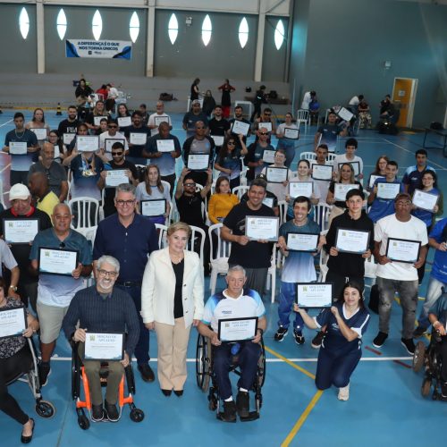 Na Semana da Pessoa com Deficiência, JK homenageia atletas do paradesporto