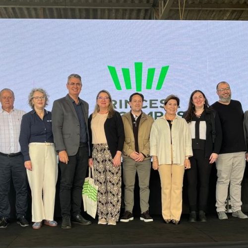 Julio Kuller participa de lançamento de nova logo da Princesa dos Campos