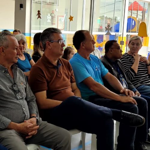 Jardim do Mel é inaugurado no CMEI Samuel Machado Bark