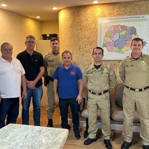 Julio Kuller prestigia aniversário do 1° Batalhão da Polícia Militar e passagem de comando