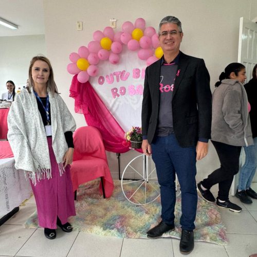 Kuller participa de evento voltado a conscientização do câncer de mama