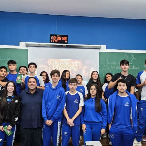Câmara Não Secreta é realizada no Colégio Dynâmico