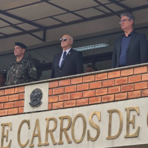5º Brigada da Cavalaria Blindada realiza troca de comando